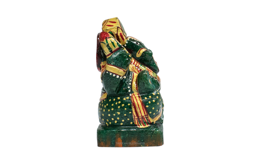 5GANESHA CARVED IN JADE 118 gm